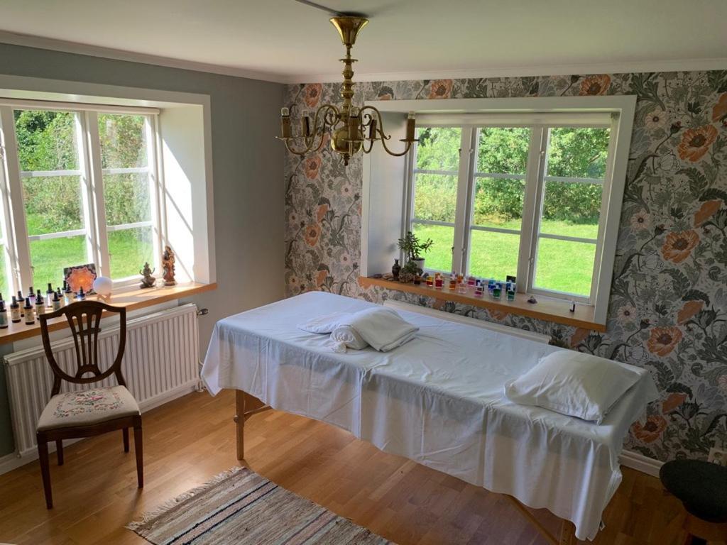Boerstorp Slott Bed & Breakfast Lugnas Ngoại thất bức ảnh