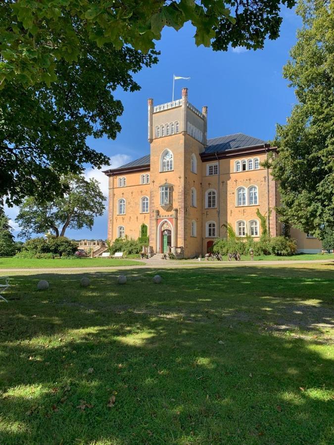 Boerstorp Slott Bed & Breakfast Lugnas Ngoại thất bức ảnh